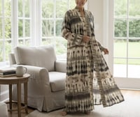 عباية كاجوال أنيقة بخفة الكشمير القطني مع طابع تاي...