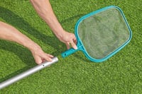 شبك تنظيف حمام السباحة