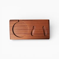 PS5 | قاعدة خشبية لبلايستيشن 5 ووحدة التحكم