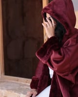 فروة مخمل نسائيه