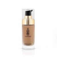 كريم CC ملون متوهج