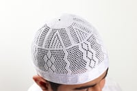 طاقية شخال بحزام مبطن