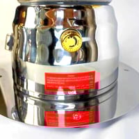 سموار استيل 4 لتر مذهب كهربائي بقاعدة