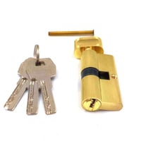 قلب باب خشب ذهبي مع مفتاح