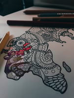 خريطة العالم ماندالا للتلوين