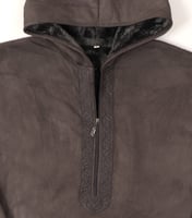 ثوب مغربي شتوي مبطن بالفرو