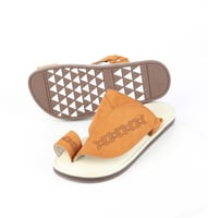 نعال شرقى SH