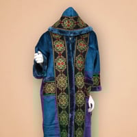 فروة نسائي سدو مطرز | فروة شتوية فاخرة تراثية