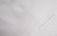 شماغ ابيض نيرفانا