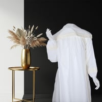 ثوب صلاة مطرز - نسك - اوف وايت