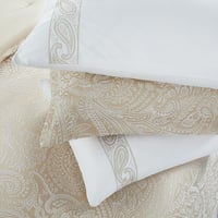 مفرش صيفي فاخر كوين جاكار مطرز 8 قطع – أورليا Aure...