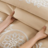 مفرش صيفي مزدوج مطرز فاخر 8 قطع - بيانكا - بيج