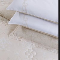 مفرش قطن عالي النعومة مزدوج 300 غرزه 8 قطع - ايليو...