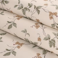 مفرش صيفي مقاس كوين 8 قطع - سولاريتا - كريمي - اخض...