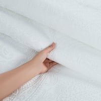 مفرش صيفي فاخر كوين جاكار مطرز 8 قطع – أورليا Aure...