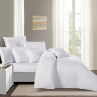 مفرش فندقي فاخر كوين ناعم 9 قطع – سولين Soline- اب...