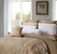 مفرش صيفي فاخر كوين جاكار مطرز 8 قطع – رومينا - بي...