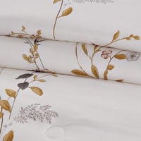 مفرش صيفي مقاس كوين وجهين ٧ قطع - فيفيان - كريمي -...