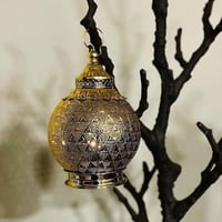 فانوس حديد ذهبي انتيك مع إضاءة ونغمة مرحب مرحب يا...