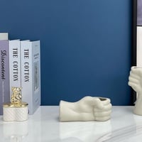 ديكور سيراميك شكل قبضة