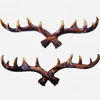 علاقة سيراميك قرون الغزال / اللون الاخضر الفاتح