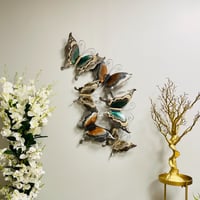 لوحة جدارية حديد فراشات ملونة