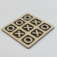 لعبة اكس او خشب