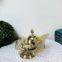 مبخرة ذهبية حديد ورقة شجر مفرغة بنقشة نجوم وهلال ف...