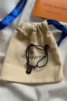 لويس فتون خيط