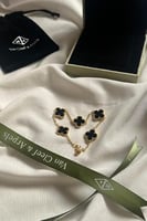 فان كليف الاسود