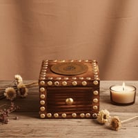 بوكس عود خشبي فارغ بعبارة إهداء حسب الطلب