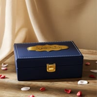 بوكس جلد ايطالي أسود مع تاق قص حفر ليزر ذهبي بالاس...