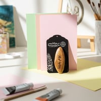 توزيعات أكريلك 10 قطع و كسرة عود مروكي محسن حفر لي...