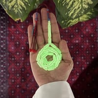 مسباح بكلايت مضيئ