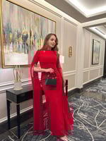 فستان كريب أحمر بتصميم اكمام كيب مزين باللولو