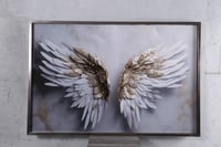 لوحة ( أجنحة النور )