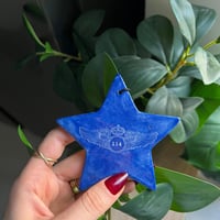 تعليقة سيارة-ميداليه يصمَّم حسب رغبتك