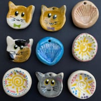 تعليقة حجر التوتر (ستاندر - سلسال- ميدالية مفاتيح)...