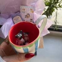 كوب القطين وكعكة الميلاد