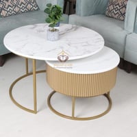 طقم طاولتين لون ذهبي سطح خشب لون أبيض شبيه الرخام