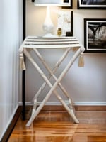 طاولة خدمة تقديم خشبية و مخملية