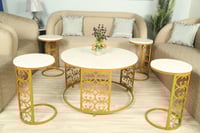 طقم طاوله حديد ليزر سطح خشب شكل ماركه