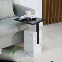 طاولة خدمة قاعدة بديل رخام أبيض وسطح زجاجي أسود -...