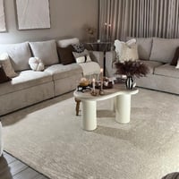 طاوله قهوه بتصميم فريد مميزه