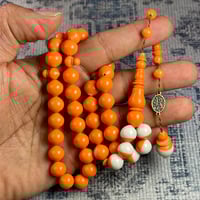 مسباح بلياردو برتقالي – طاقة الحيوية وأناقة الأداء