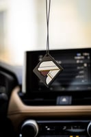 تعليقات جده | ثلاثي