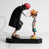 مجسم شخصية شانكس و لوفي من انمي ون بيس