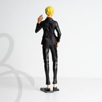 مجسم شخصية سانجي من انمي ون بيس