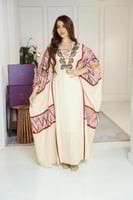 جلابيه لينن بتطريز بالصدر وحزام مخفي للتحكم بالمقا...