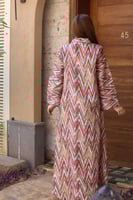 جلابيه بتطريز بالصدر